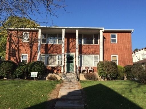 Primary Photo - Beautiful 2 BR in Flemington!