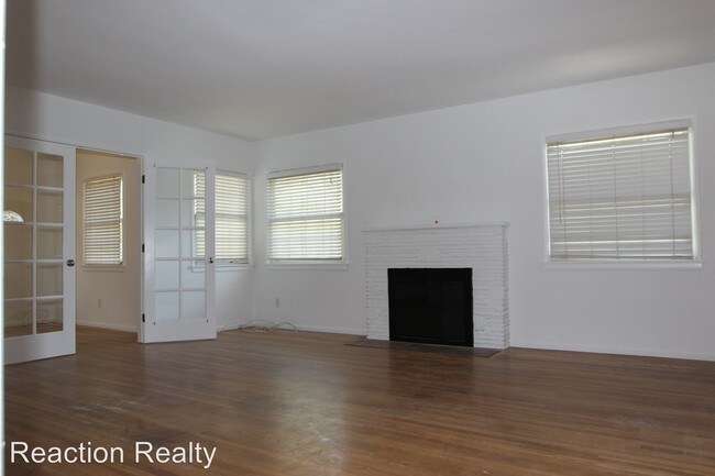 Building Photo - 1525 Verde Dr