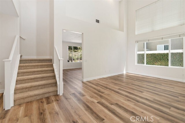 Building Photo - 10 Lyon Ridge