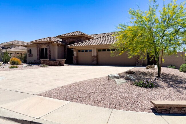 Foto del edificio - 3Bed/2.5 Ba House in Gated Community in No...