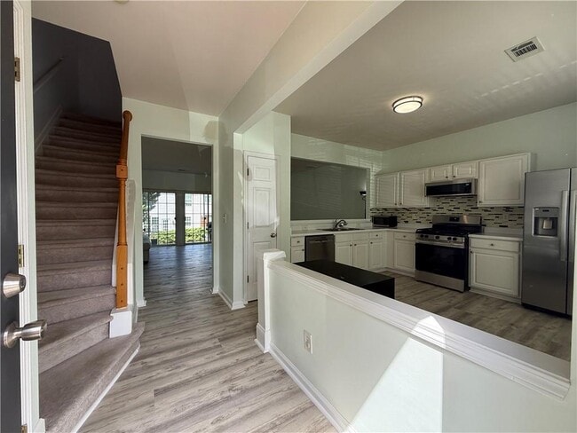 Foto del edificio - 1076 Prestwyck Ct