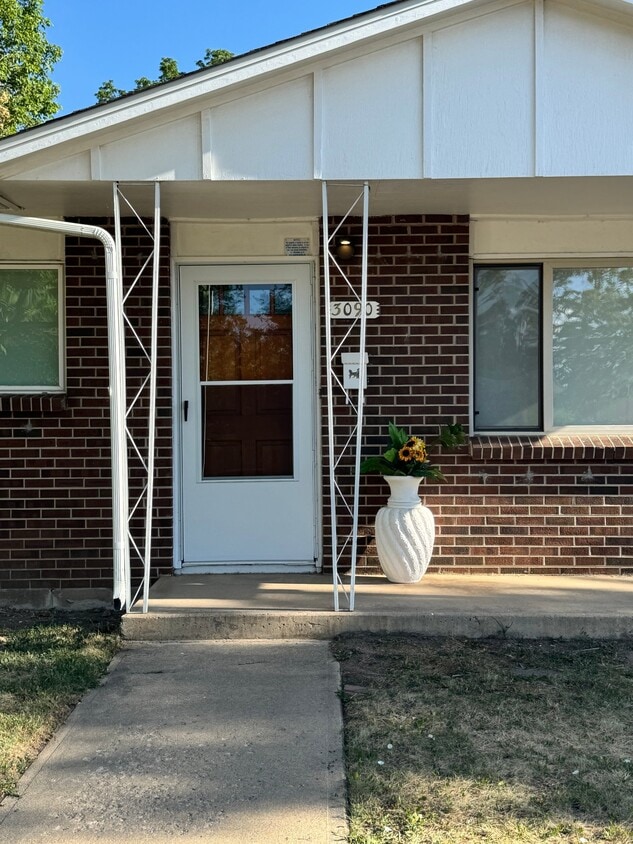 Photo - 3090 Aurora Ave (Boulder, CO)