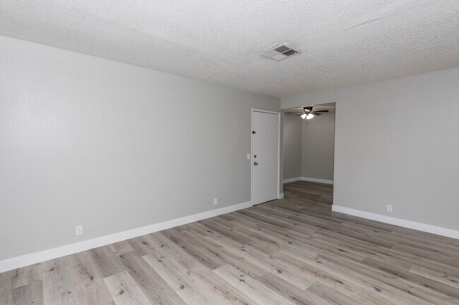 Foto del edificio - 3BR/2BA Condo in Desert Shores Villas For Rent