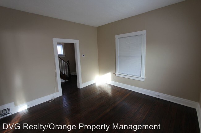 Building Photo - 3 br, 1 bath House - 624 N. 41st St.