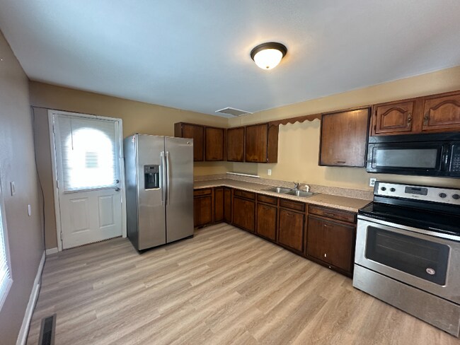 Foto del edificio - 1204 N 6th St