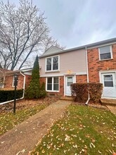 Building Photo - 3065 Kingston Ct