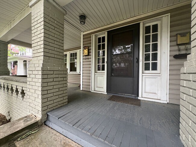 Foto del edificio - 3081-3081 Meadowbrook Blvd