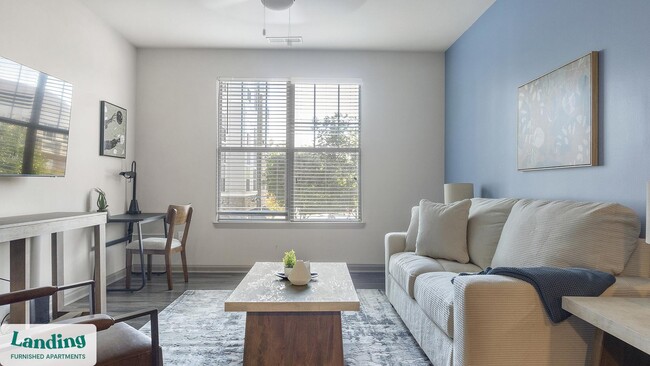 Building Photo - 900 E Six Forks Rd