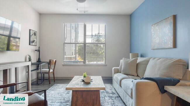 Building Photo - 900 E Six Forks Rd