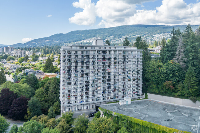 Building Photo - Park Royal Towers