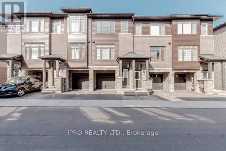 Photo principale - 575-575 Woodward Ave