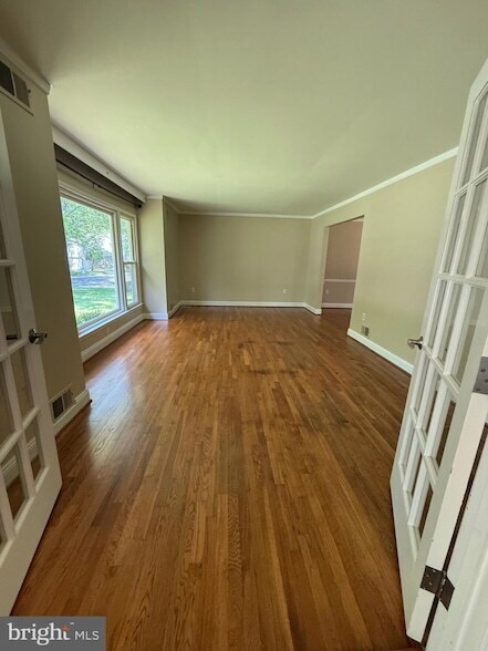 Foto del edificio - 13508 Pendleton St