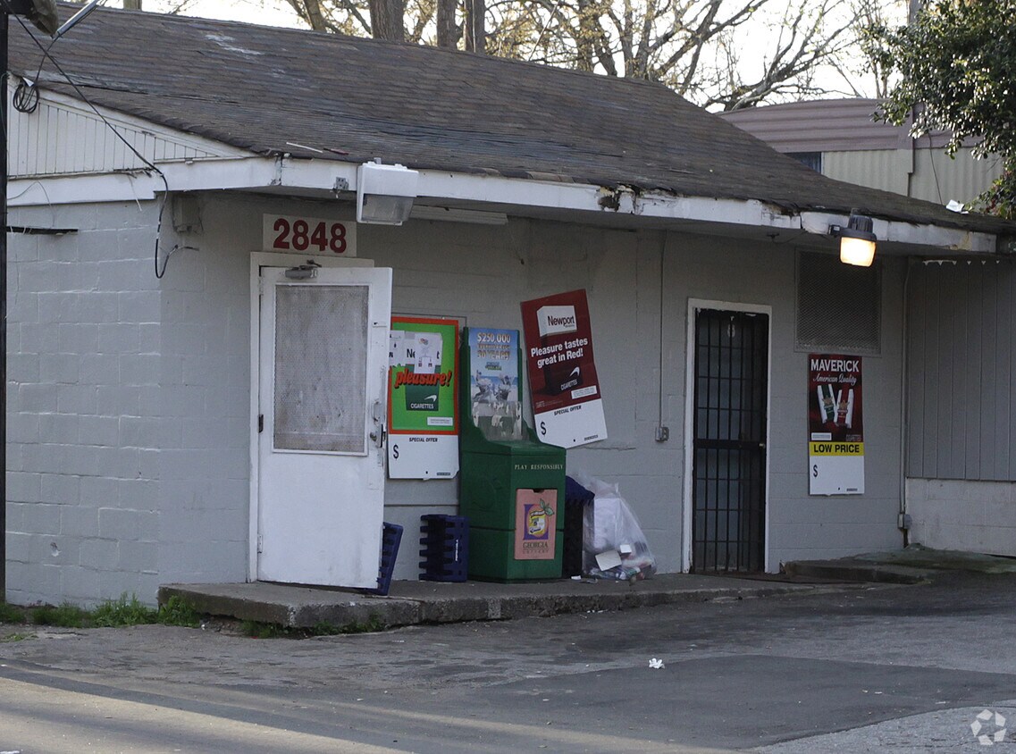 Foto del edificio - 2848 Veterans St