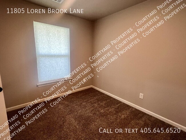 Building Photo - 11805 Loren Brook Ln