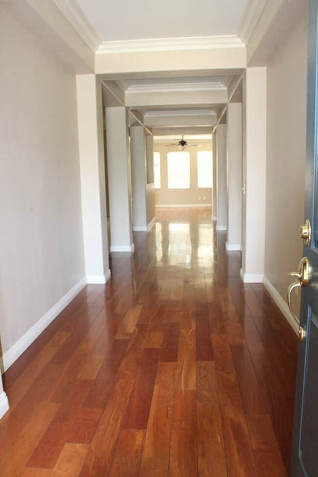 Foto del edificio - Coming Soon! Beautiful 3 Bedrooms 2 Baths Home located in Rancho Cucamonga.