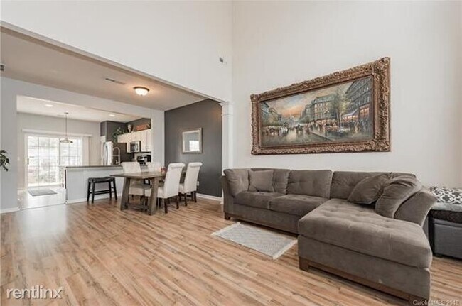 Building Photo - 11716 Woodmere Trace Dr