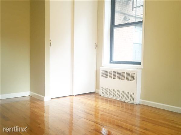 Foto del edificio - 350 E 19th St