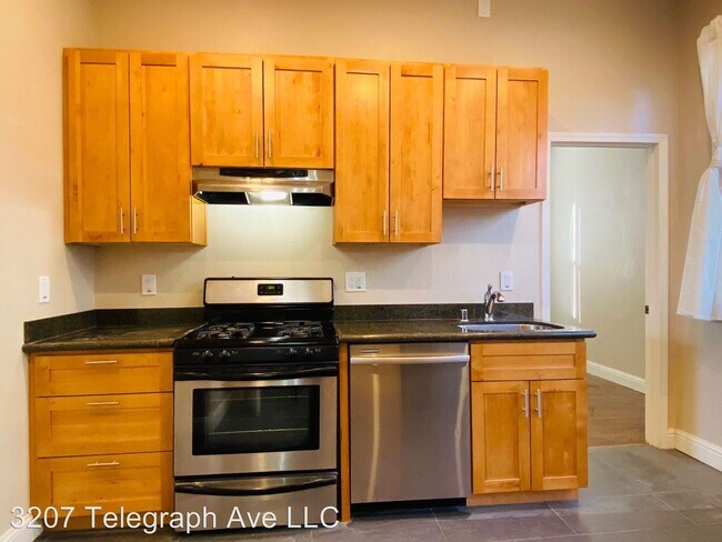 Foto del edificio - 3207 Telegraph Ave
