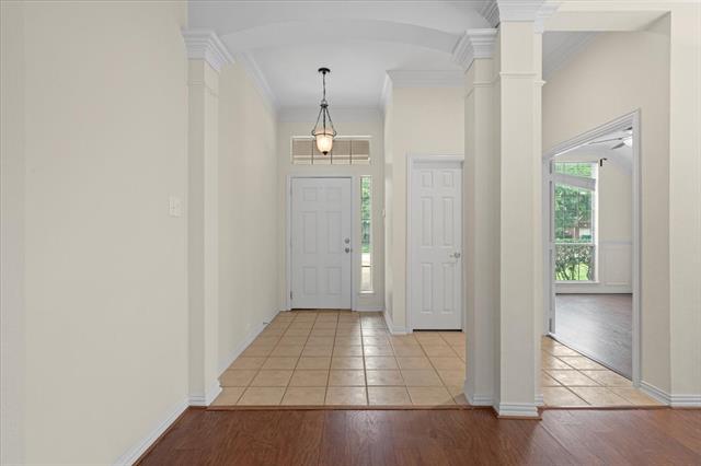 Building Photo - 1641 Thomas Ln