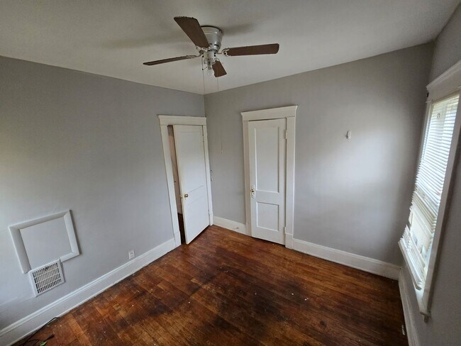 Foto del edificio - 837 Alhambra Rd