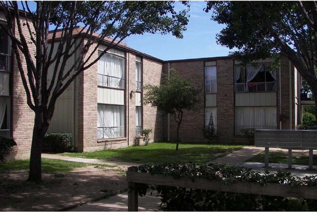 Delujo El Morocco Rentals Irving, TX