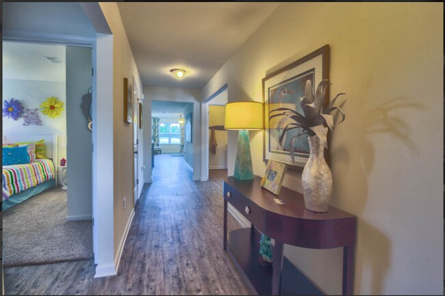 Foto del edificio - 7105 Ellie B Dr