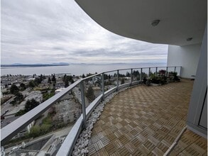 Building Photo - 1500 Martin St
