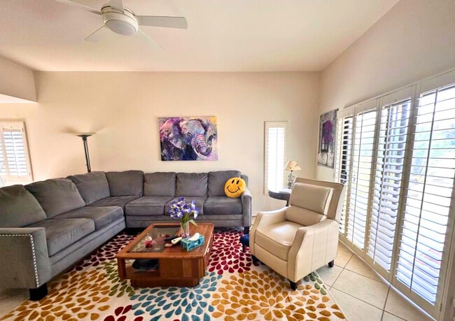Building Photo - 5304 Los Coyotes Dr