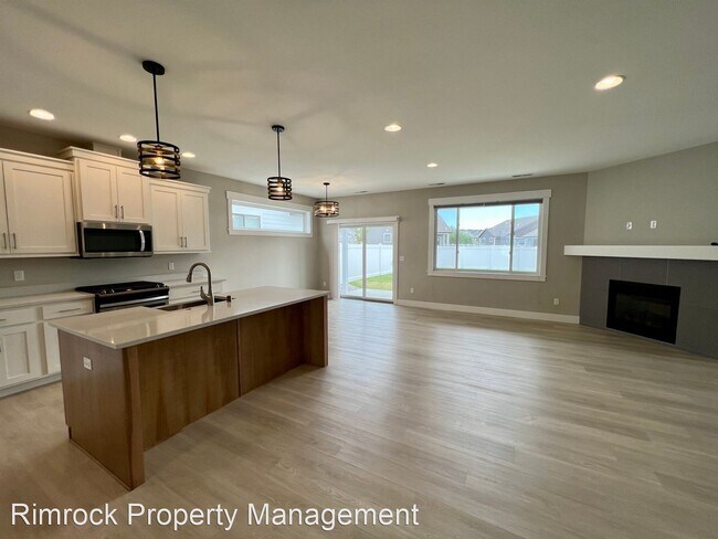 Building Photo - 3 br, 2 bath House - 6334 Southern Bluffs Ln