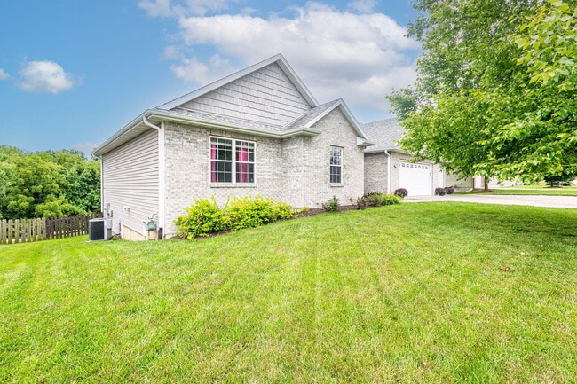 Building Photo - 3702 Timber Run Dr