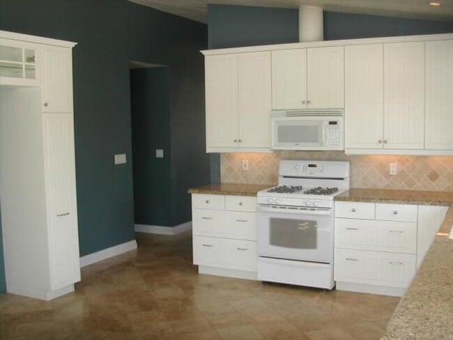 Foto del edificio - 131 Nixon Cir