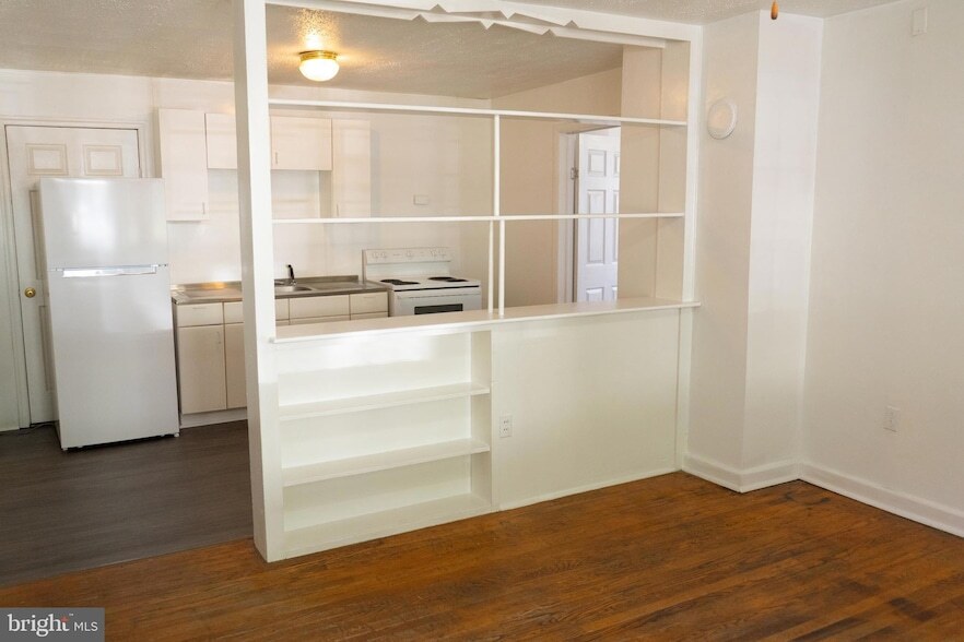 Foto principal - 292 N Washington St