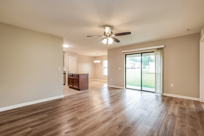 Building Photo - 4292 Abaco Dr