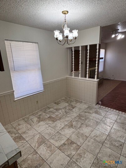 Building Photo - 3206 Tallwood Dr