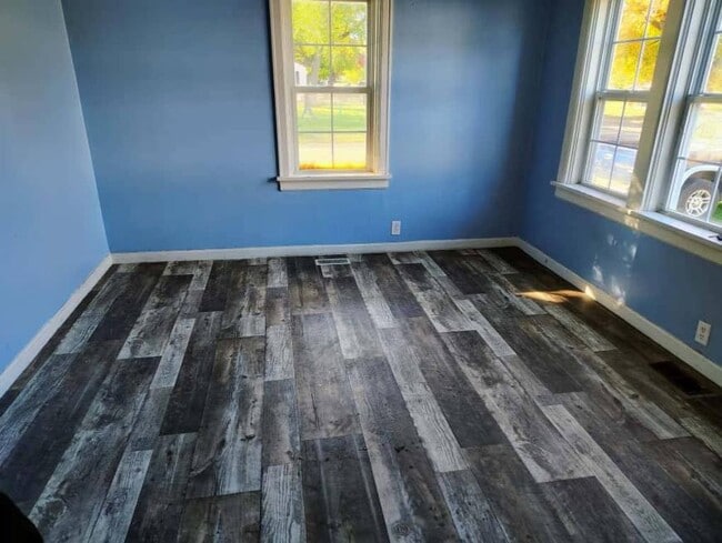 Building Photo - 3.0 bedroom in Anderson Indiana 46016