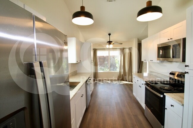 Foto del edificio - 4311 W Sungate Pl
