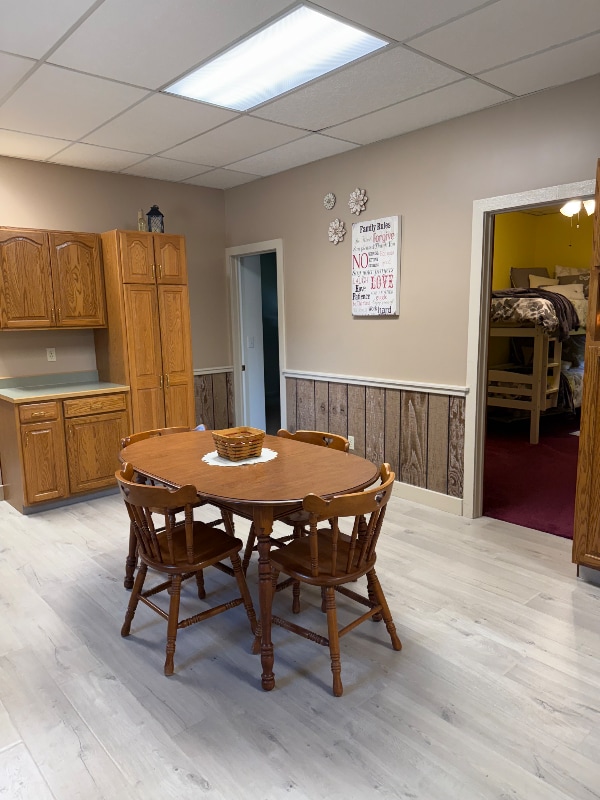 Building Photo - 5813 E State Rd 14