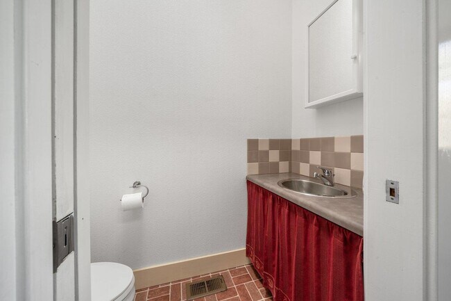 Foto del edificio - 2149 Dartmouth St