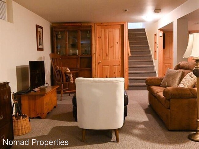 Building Photo - 3 br, 2 bath House - 8642 Margavera Dr