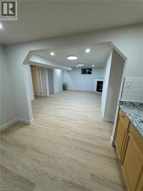 Photo du bâtiment - 81 Summerlea Dr