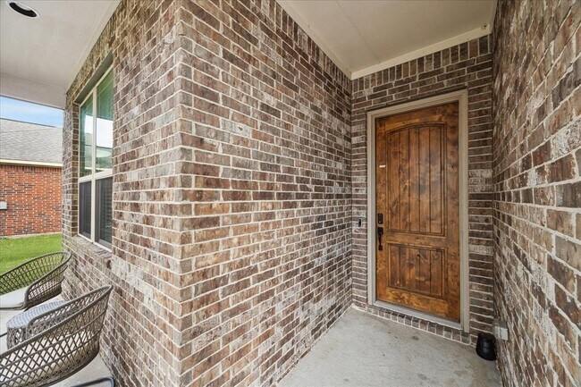 Foto del edificio - 2960 Gibbons Hill Ln