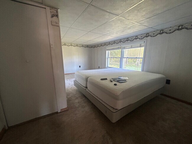 Foto del edificio - 35250 Hull Rd