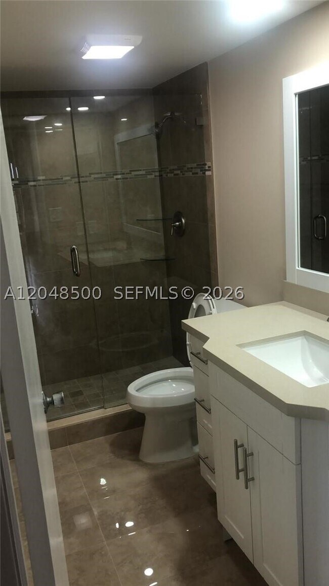 Building Photo - 10777 W Sample Rd