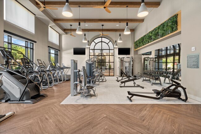 Building Photo - 2511 Willowick Rd