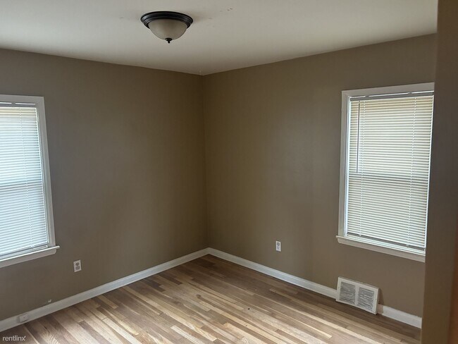 Building Photo - 3 br, 1.5 bath House - 18281 Avon Ave