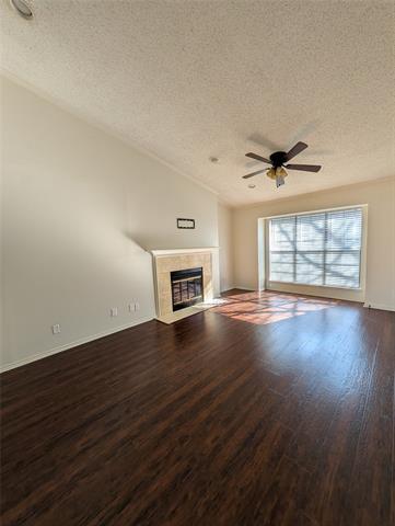 Foto del edificio - 2728 Copper Creek Dr