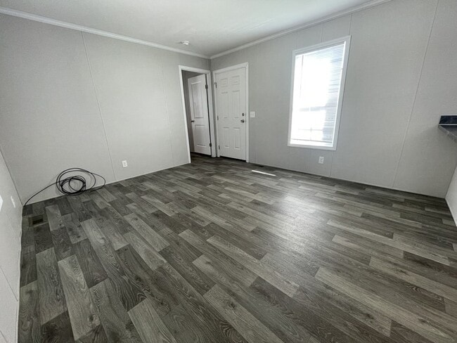 Building Photo - 15836 Croatia Dr