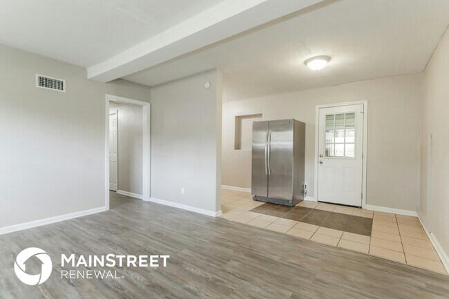 Foto del edificio - 3114 Hampton Ave E