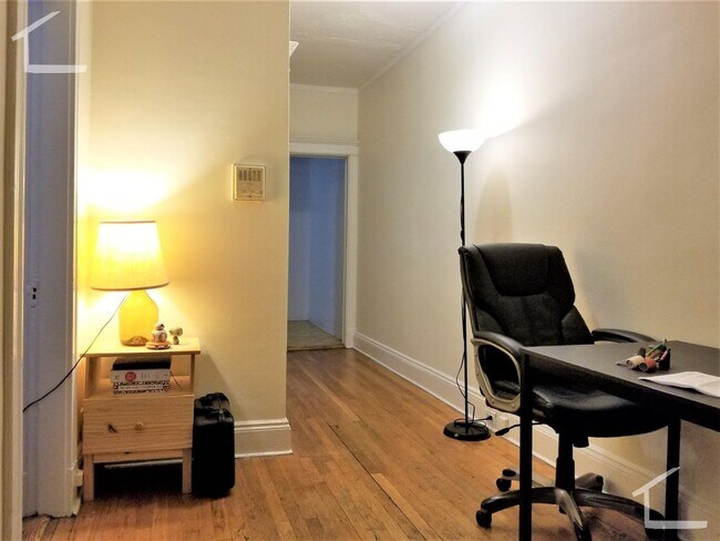Foto del edificio - Large studio in a prime location by the Gr...