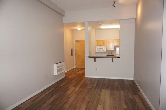 Photo - 701 Columbia St House